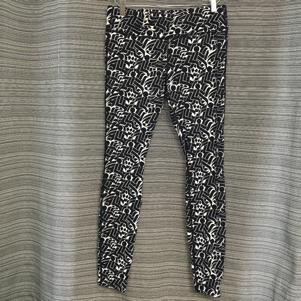 Nike Fast Dri-Fit Running Tights in Black and White Abstract Print Size Large